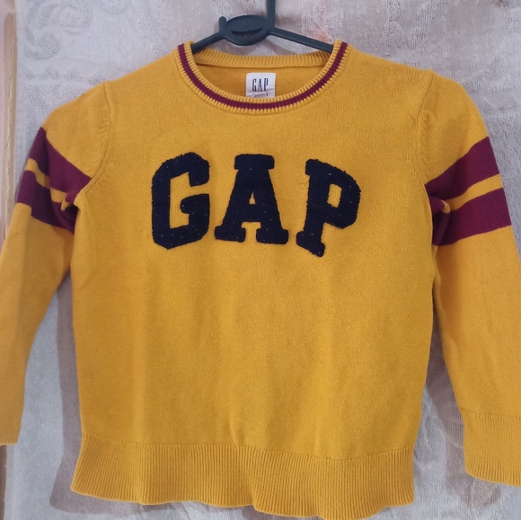 GAP Other - GAP boys sweatshirt yellow